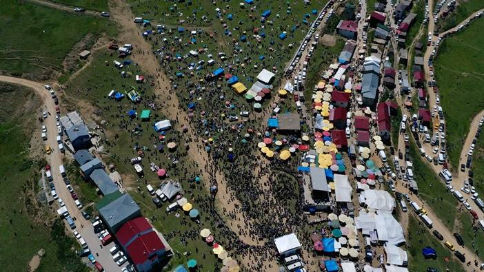 Trabzon'da Kadırga Yayla Şenliğinden renkli görüntüler 42